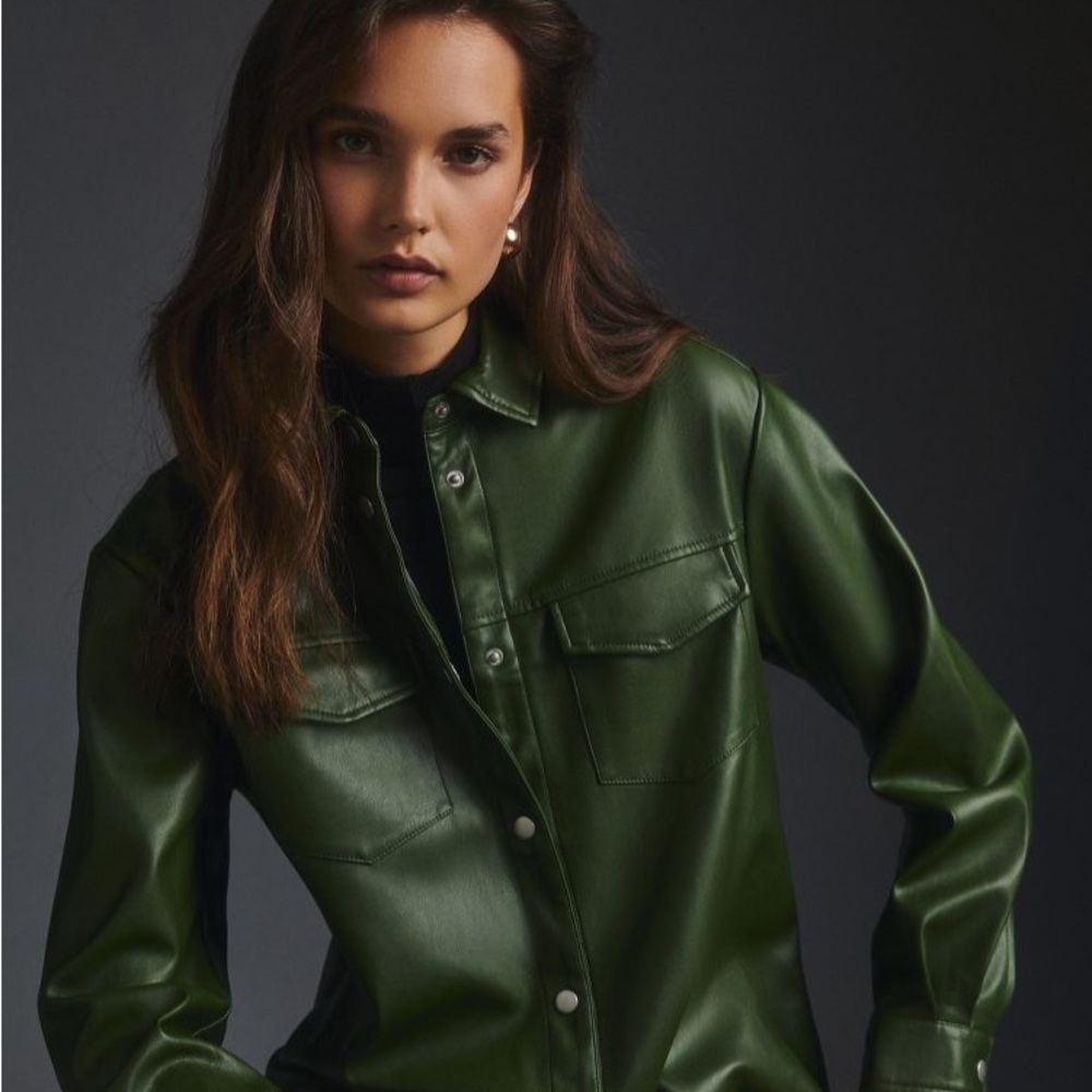 NWT shacket